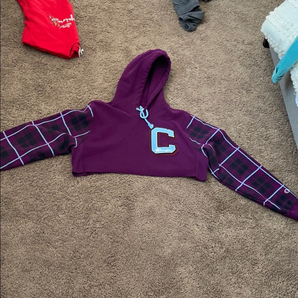 Cropped sweatshirt